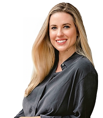 Portrait of Christine Bogdanovic, REALTOR®.